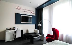 Homelike Hotel